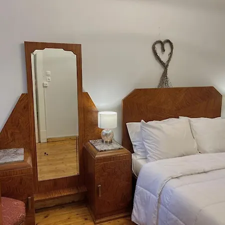 Maisonette Lucia Traditional House Prime Location Piraeus Exterior photo