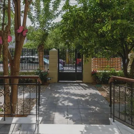 Maisonette Lucia Traditional House Prime Location Piraeus Exterior photo