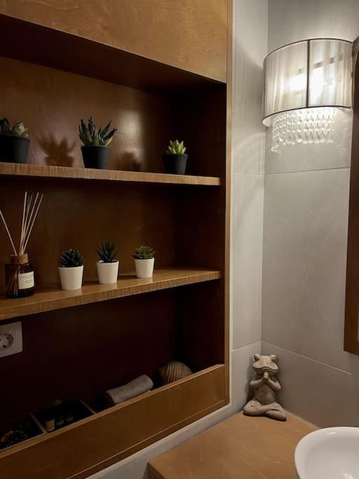 Maisonette Lucia Traditional House Prime Location *