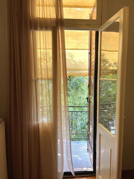 Villa Maisonette Lucia Traditional House Prime Location Piraeus
