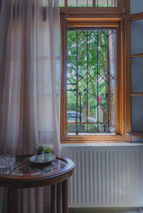 Villa Maisonette Lucia Traditional House Prime Location Piraeus